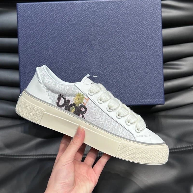 Dior B22 Sneaker Embroidered Logo