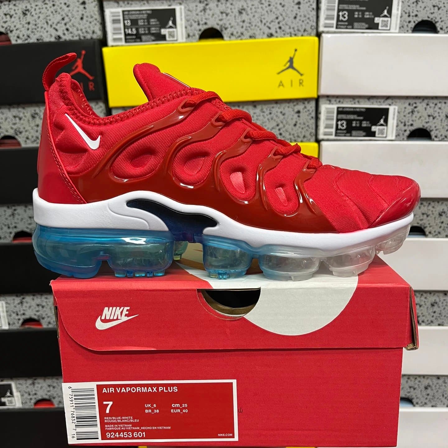 Nike Air VaporMax Plus Red/Blue-White