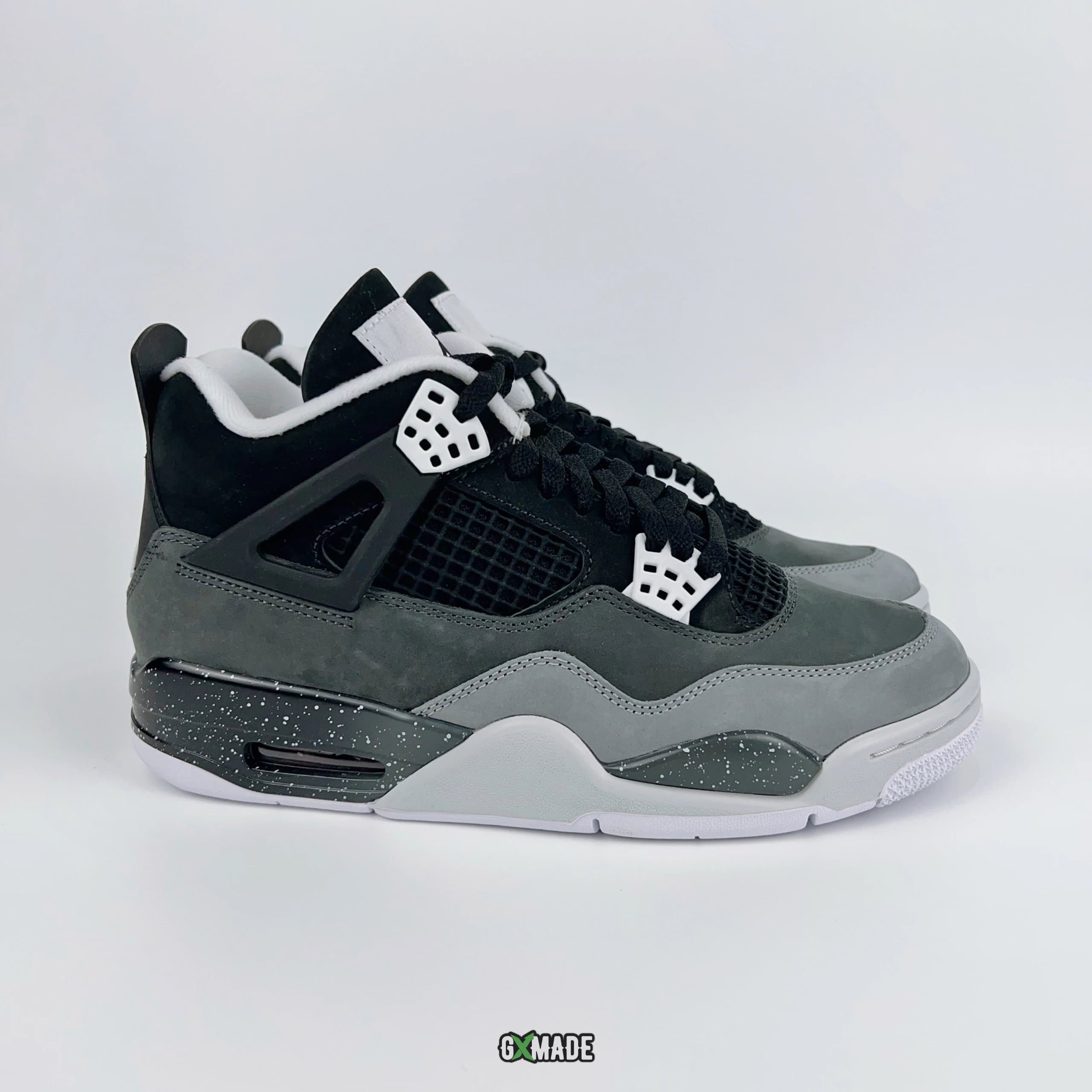 Air Jordan 4 Cool Grey