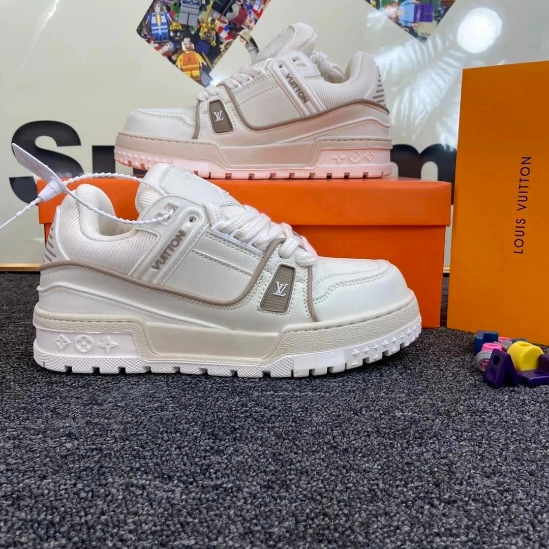 Louis Vuitton LV Trainer Monogram Print — 09