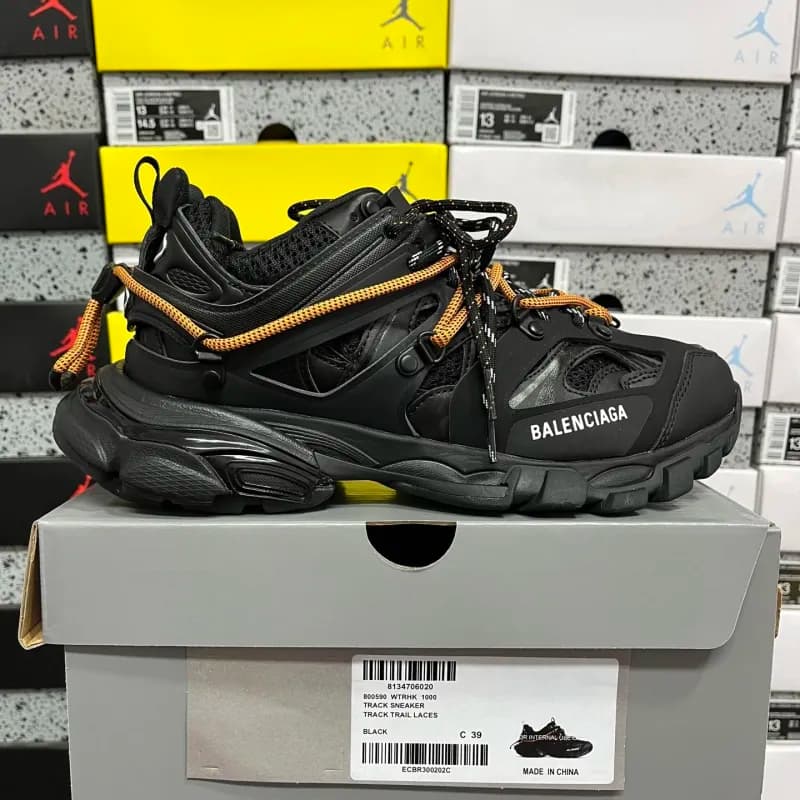 Balenciaga Track Sneaker Track Trail Laces