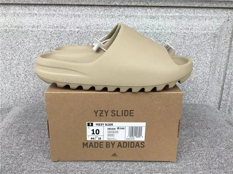 Yeezy Slide Bone — 4