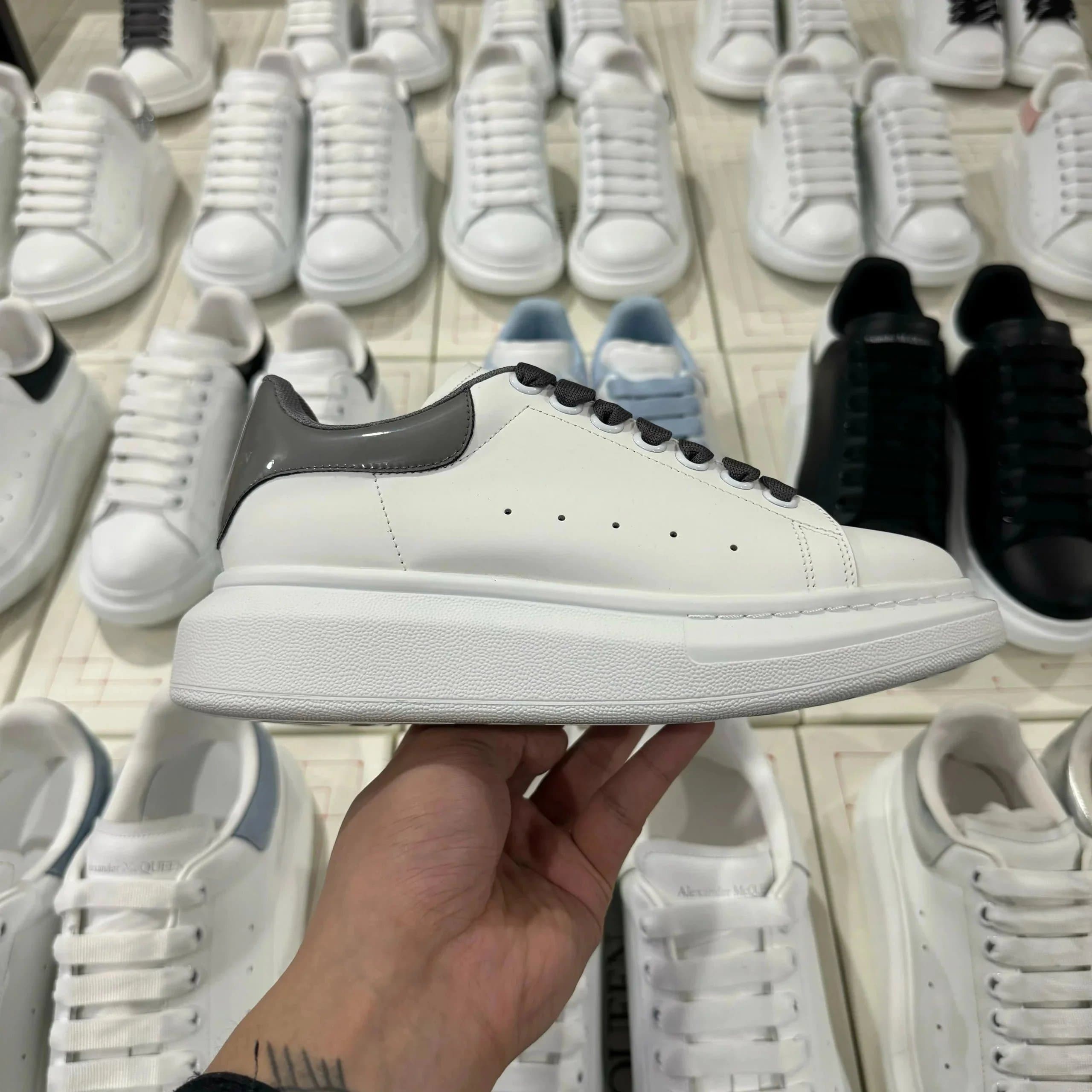 Alexander McQueen Sneaker Silver Panel — 果冻绿皮尾