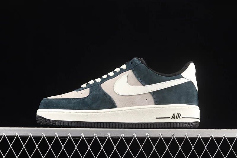 Nike Air Force 1 Low Kith White — NT9955-318