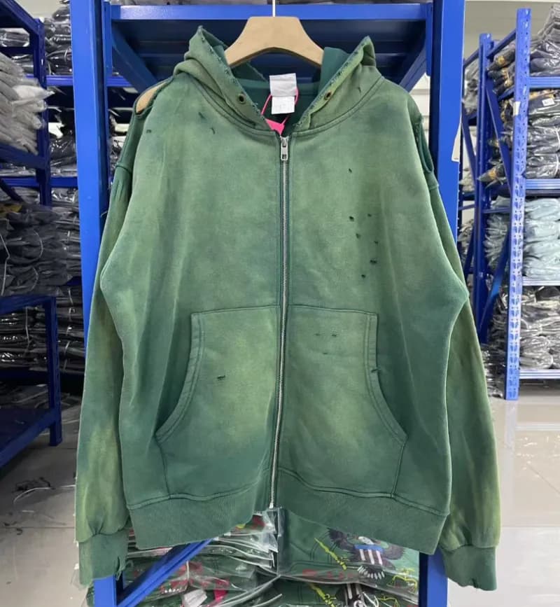 Supreme Jogger Pants SLVT Graphic — St1019 model green