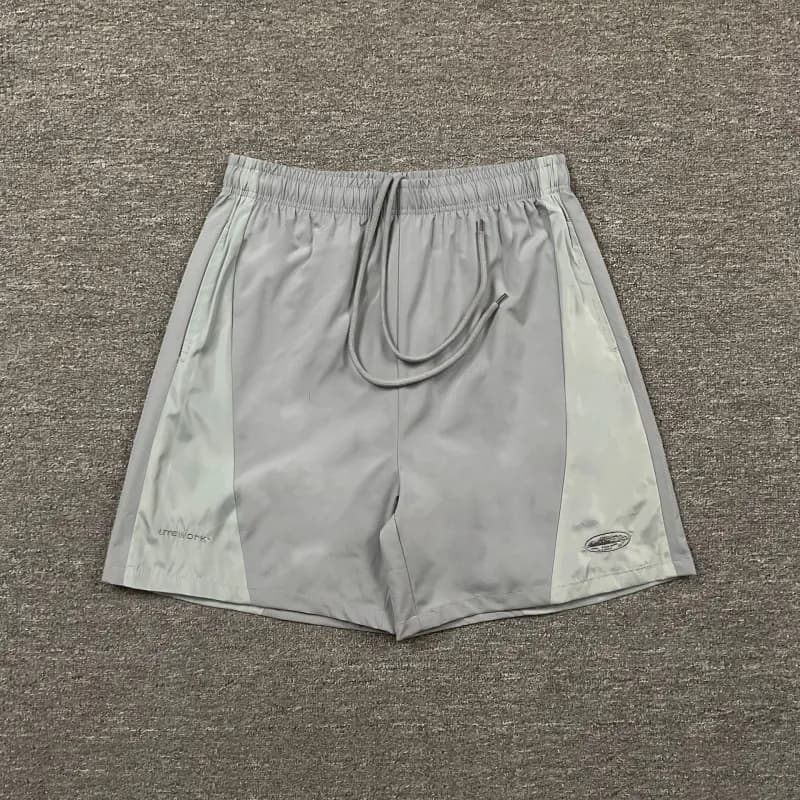 Carhartt WIP Cargo Shorts Brown — D8421灰色