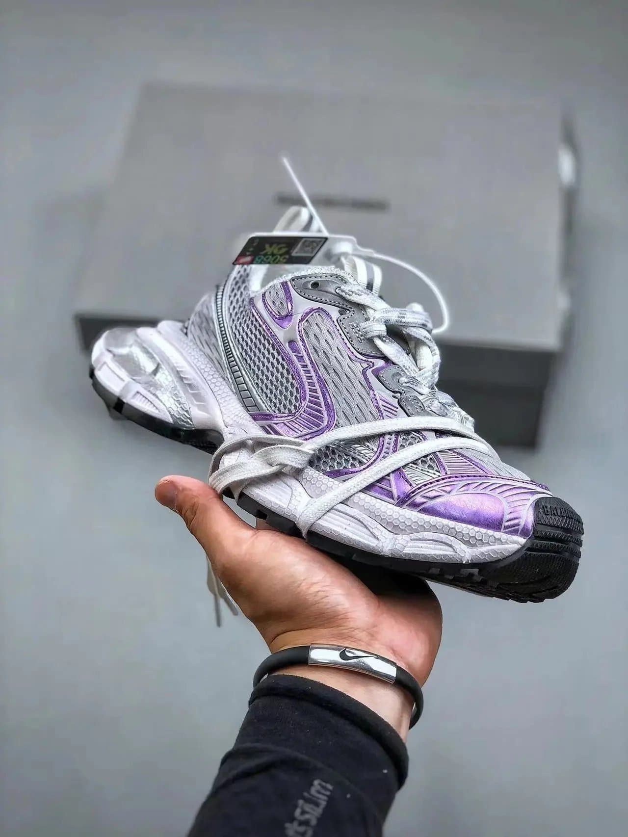 Balenciaga Triple S Black Silver — 27
