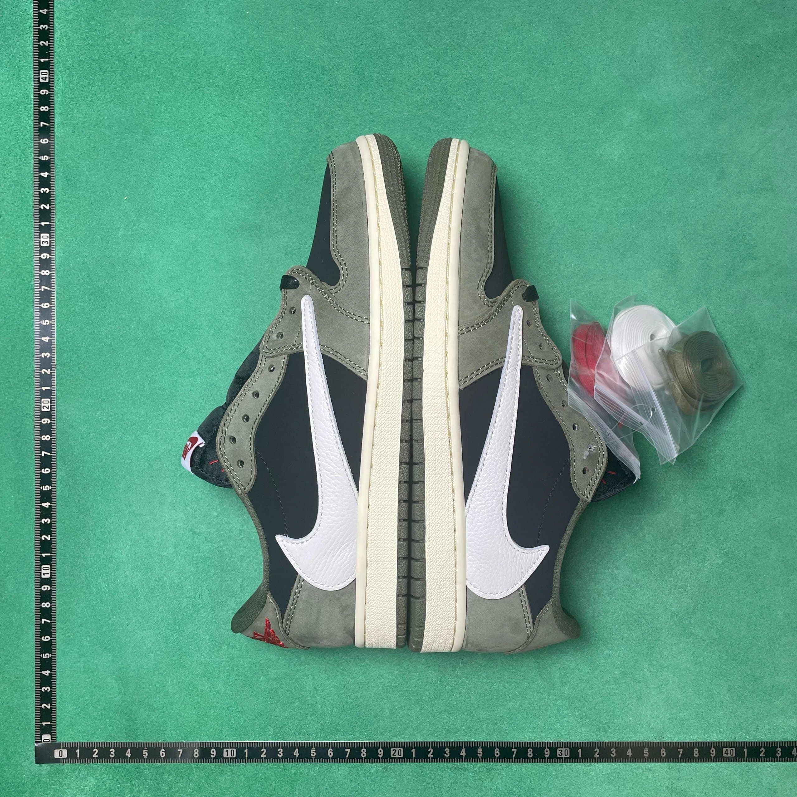 Nike Dunk Low Black Light Bone — 21号黑橄榄DM7866 002