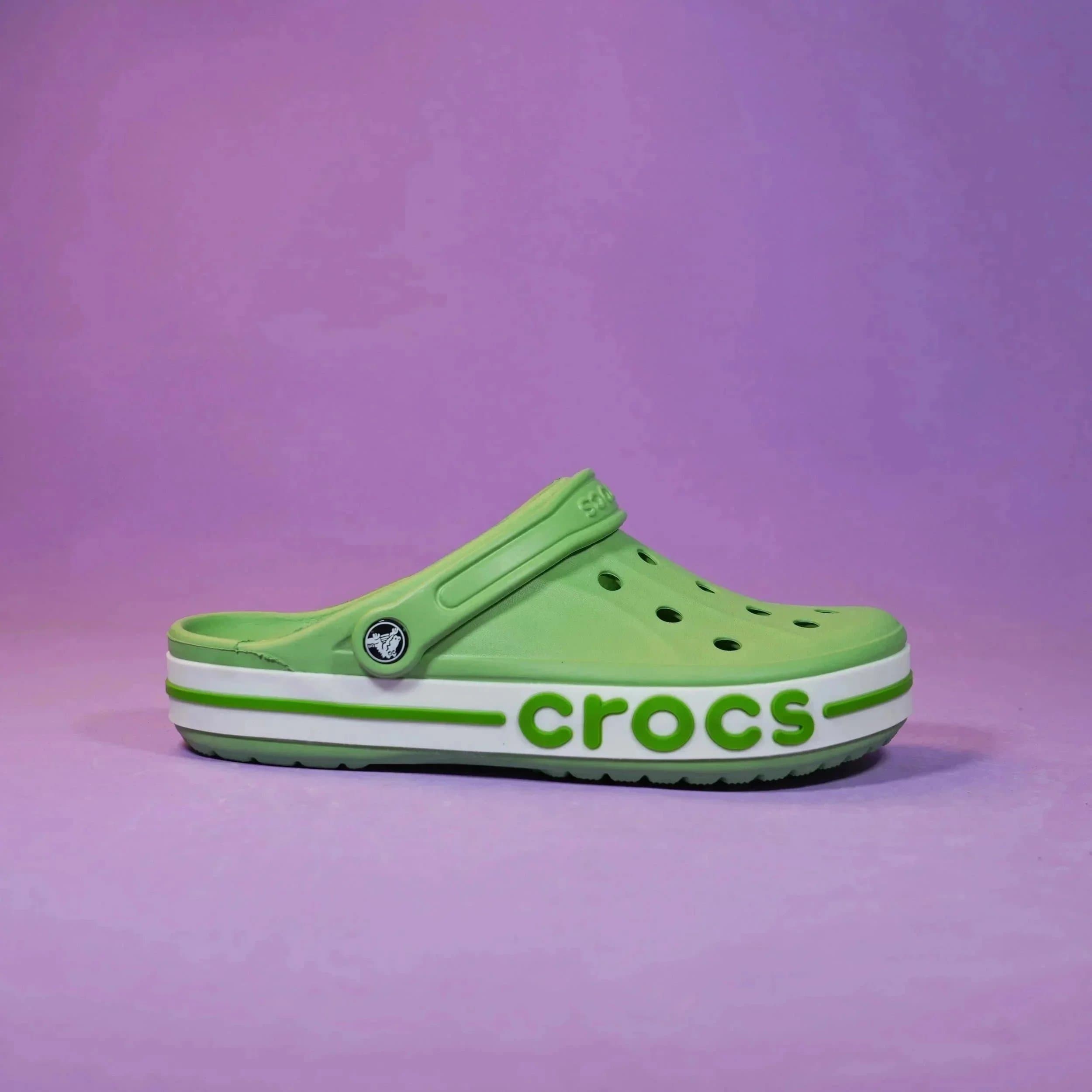 Crocs Clog Bold Logo — 15