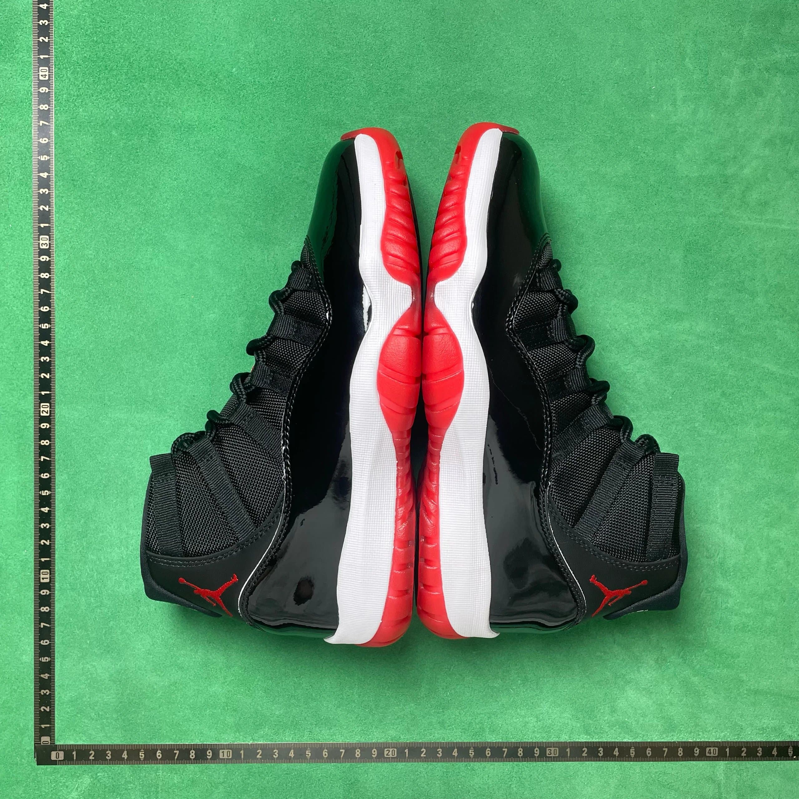 Air Jordan 11 Gamma Blue — 29号黑红白378037 061
