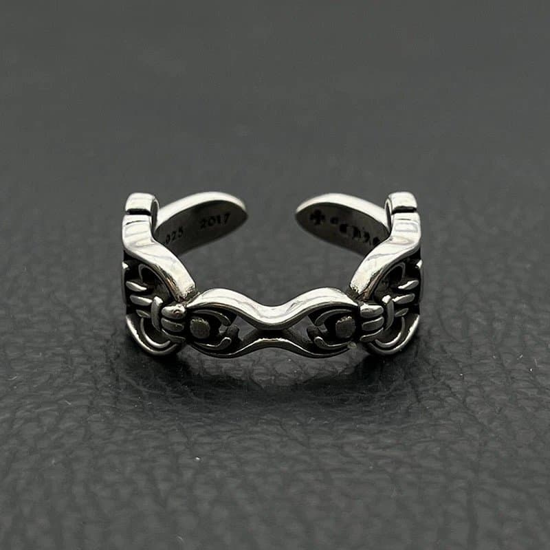 Chrome Hearts Cross Ring Triple Cross — CJ042