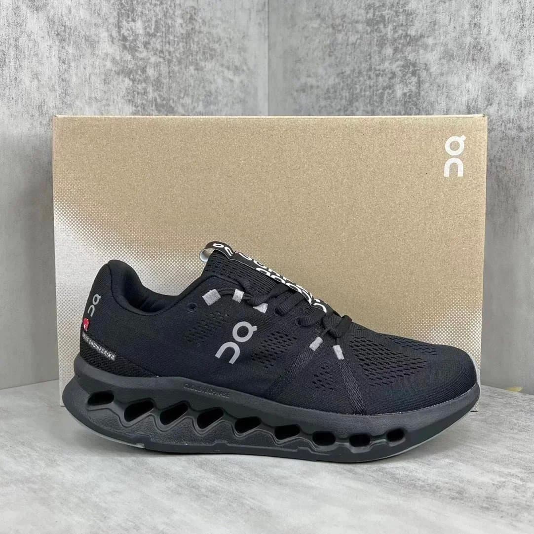 On Cloudmonster Black