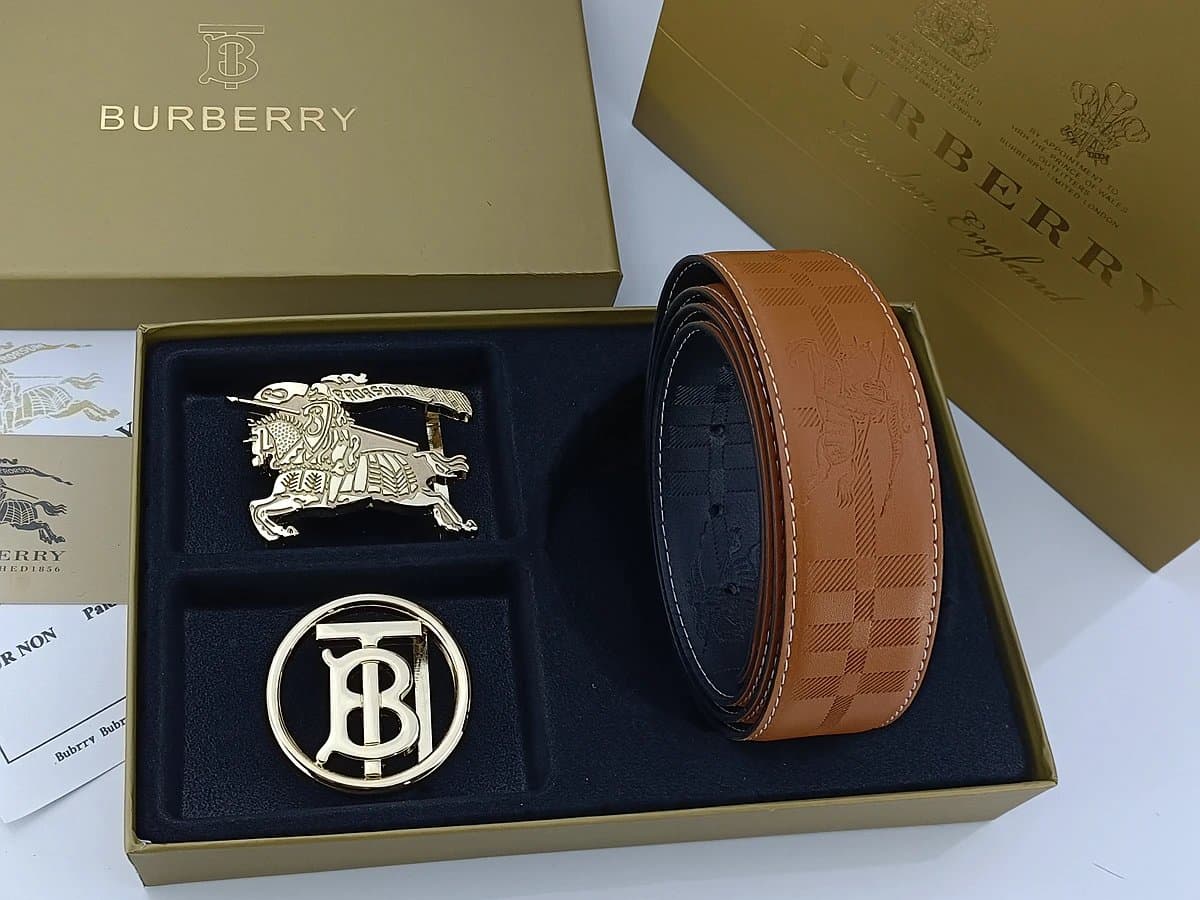 Burberry Equestrian Knight Belt Check Pattern — 090905026-9
