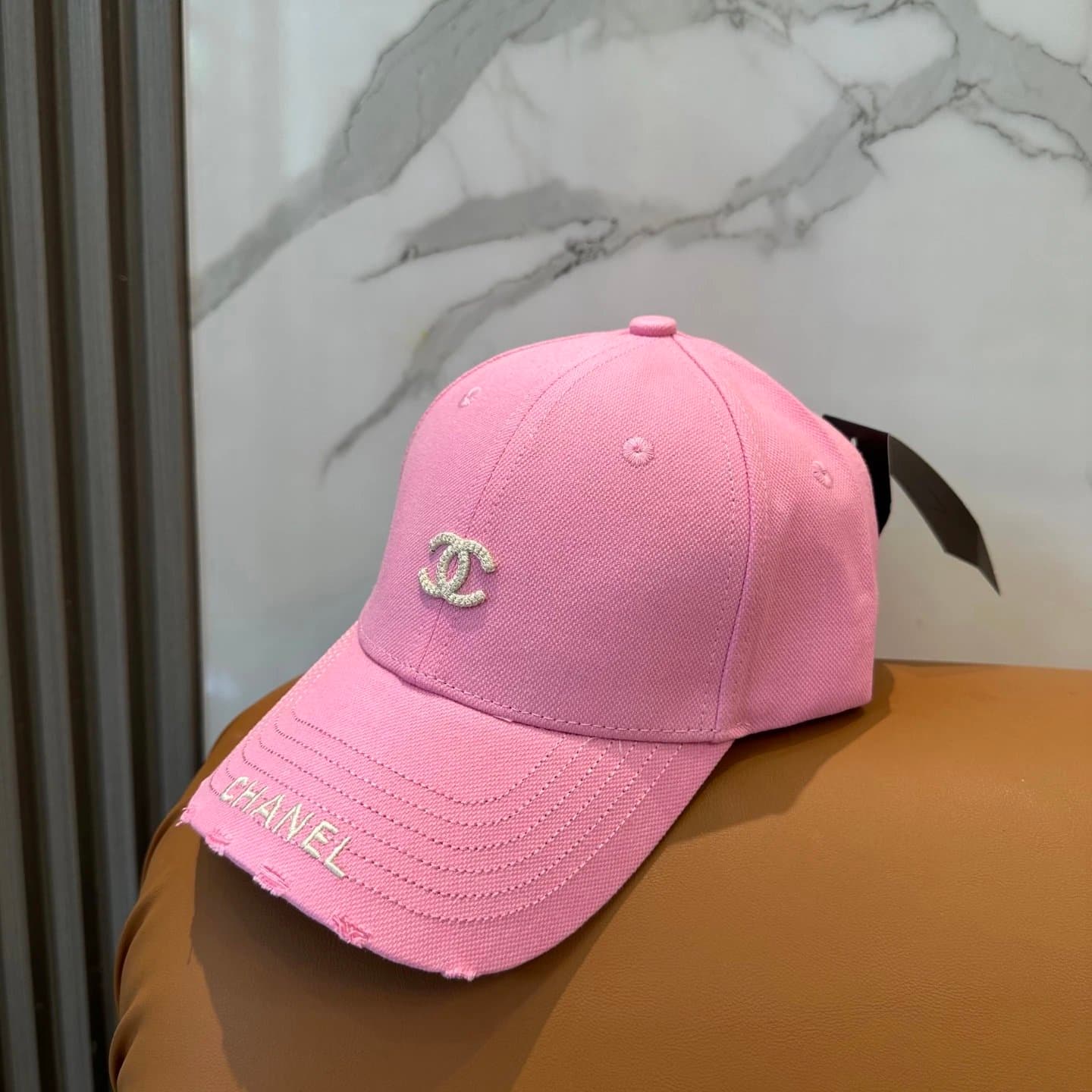 Gucci Bucket Hat GG Monogram — AS103