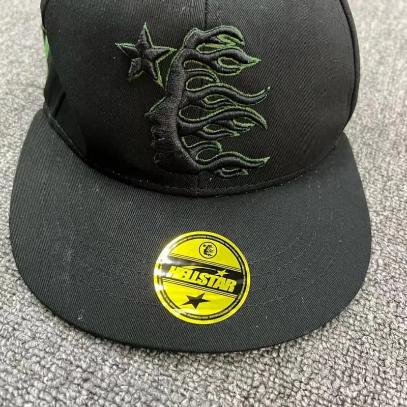 Hellstar Snapback Cap Flame Graphic — 33
