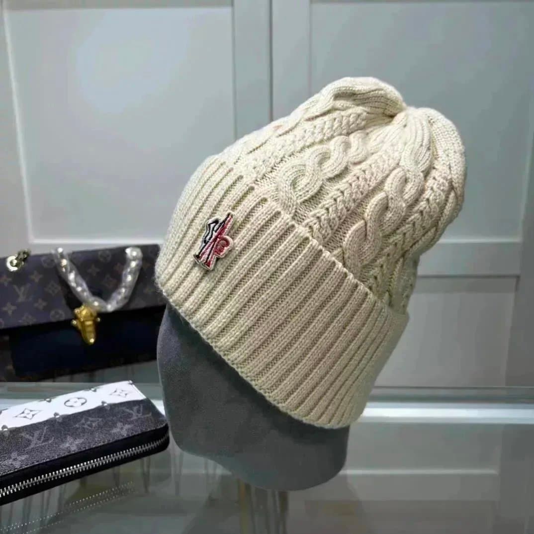 Moncler Ribbed Beanie Classic Logo Patch — 36