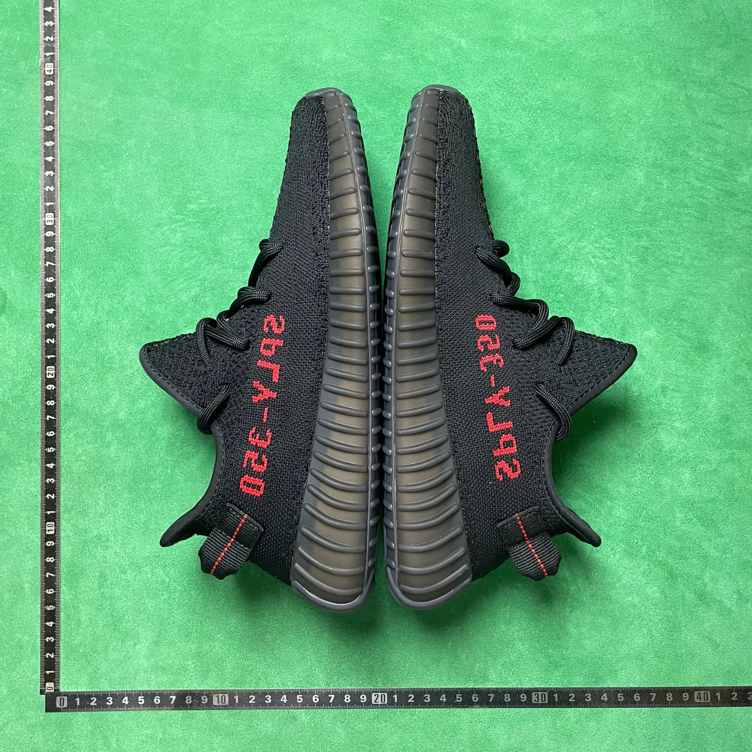 Yeezy Boost 350 V2 Zebra — 21号黑红字CP9652