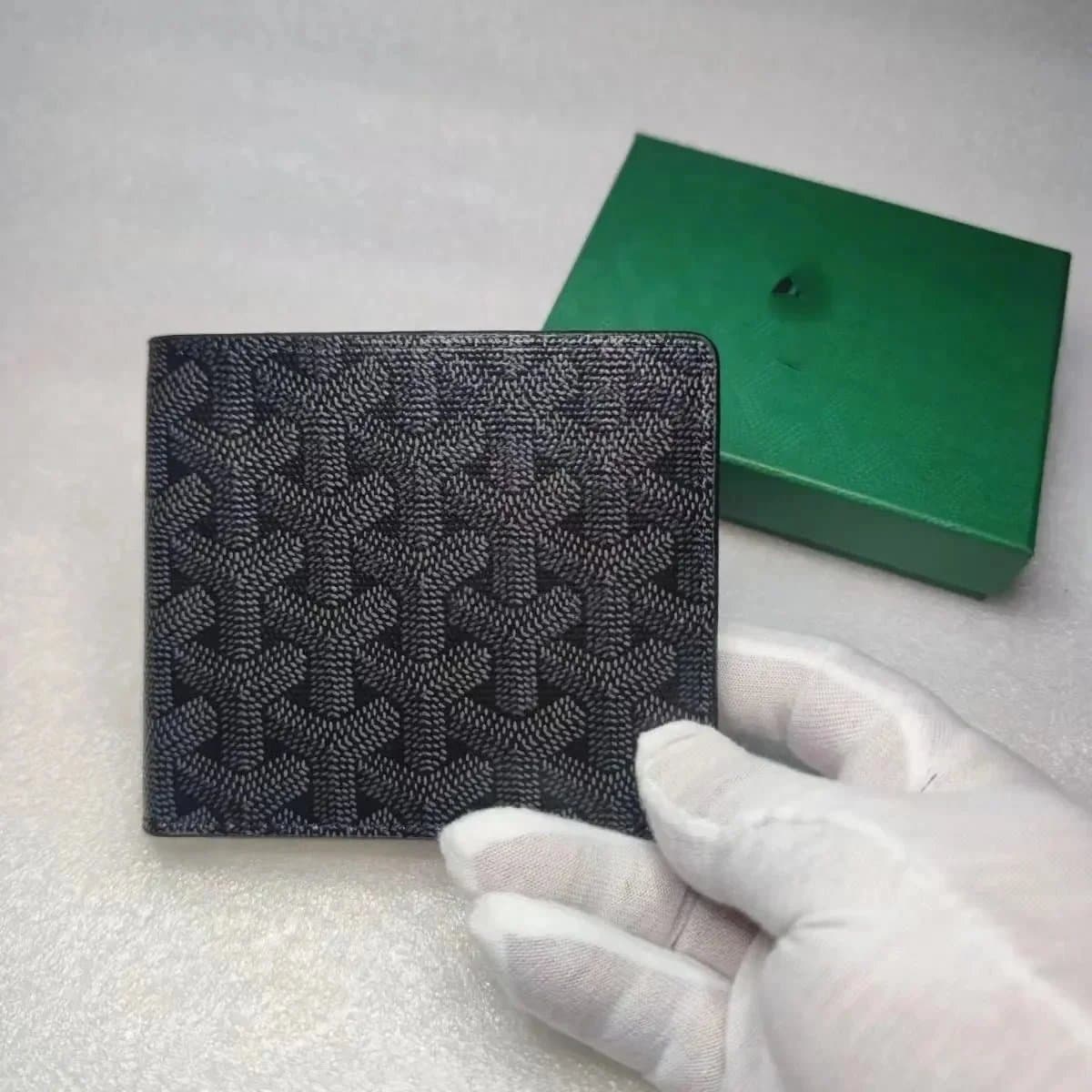 Goyard Card Holder Chevron Pattern — DD050185026