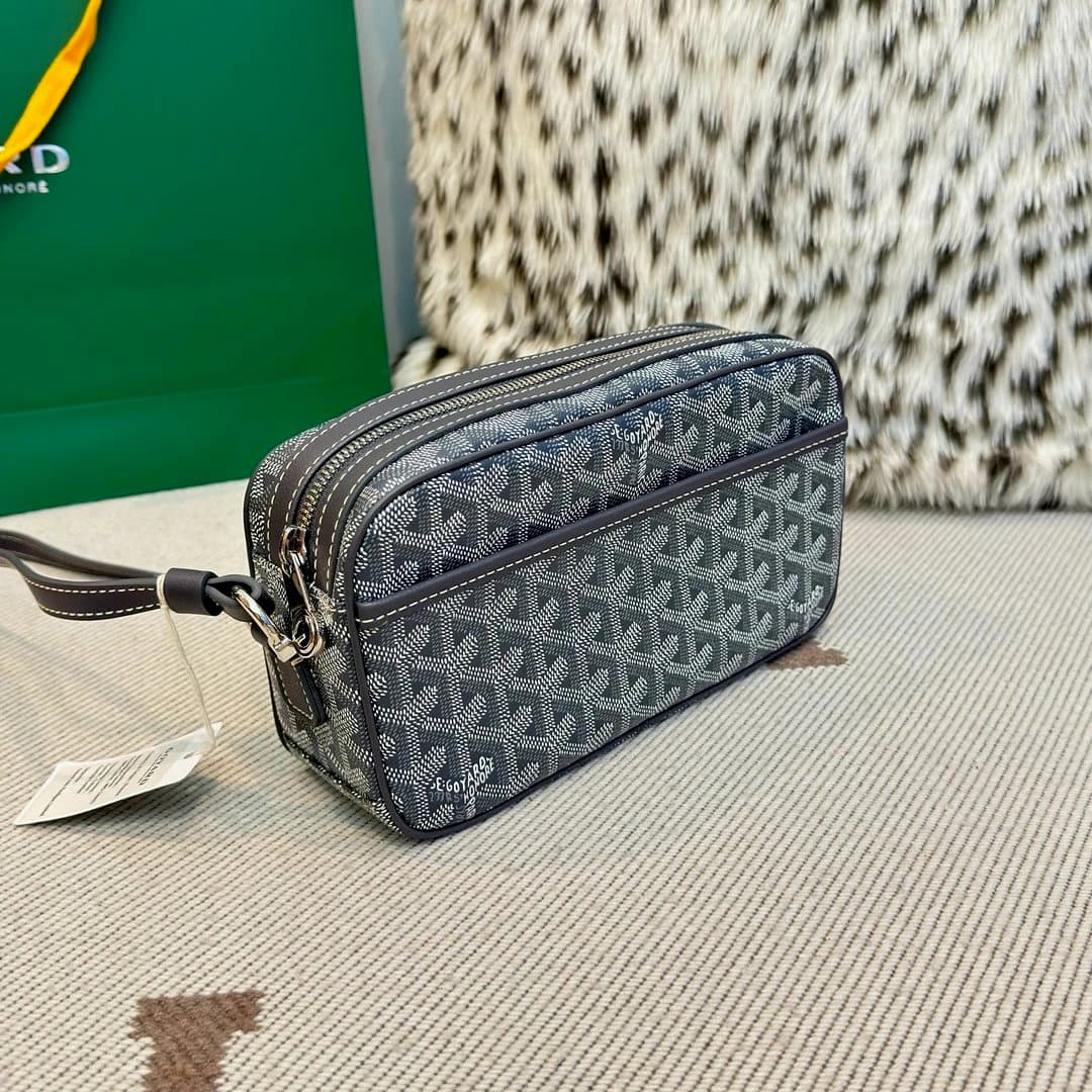 Goyard St. Louis Pouch Goyardine Canvas