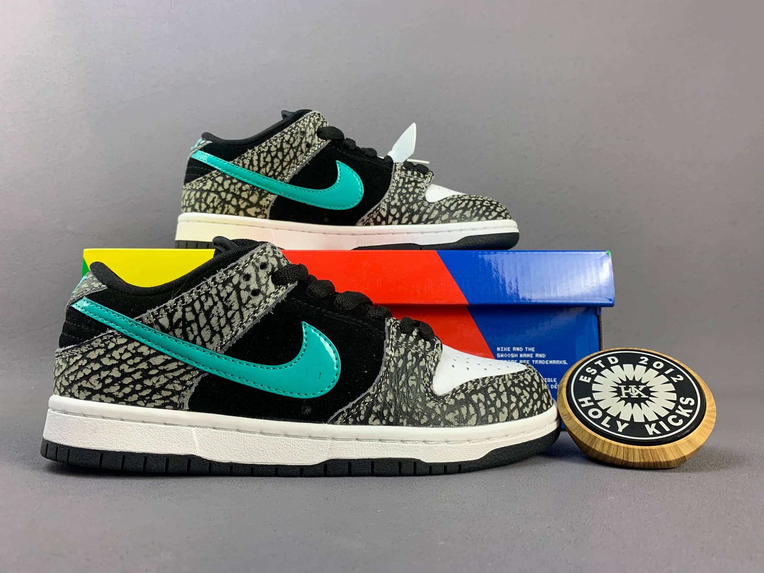 Nike Dunk Low Rasta — BO6817-009