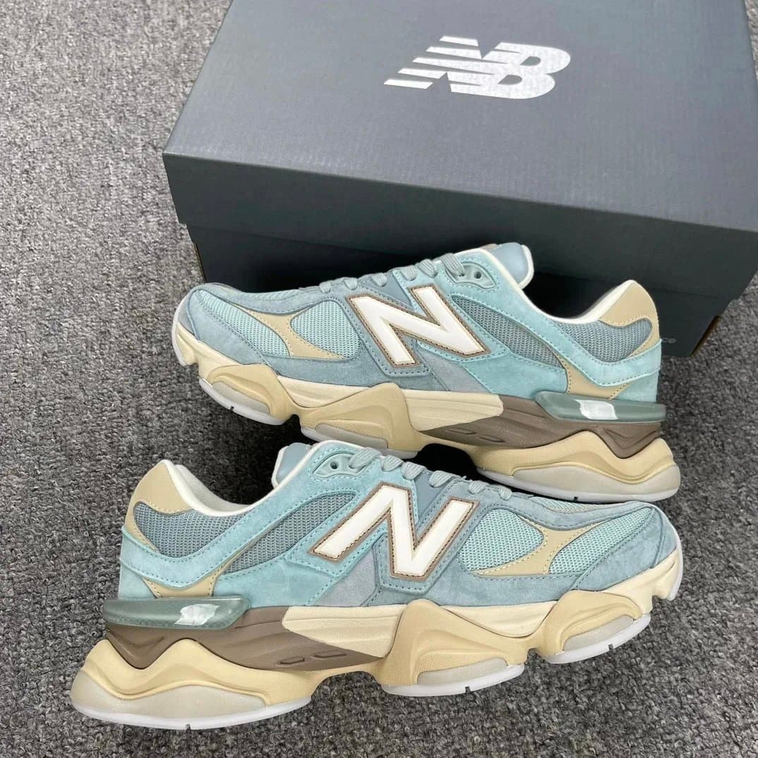 New Balance 2002R Seafoam