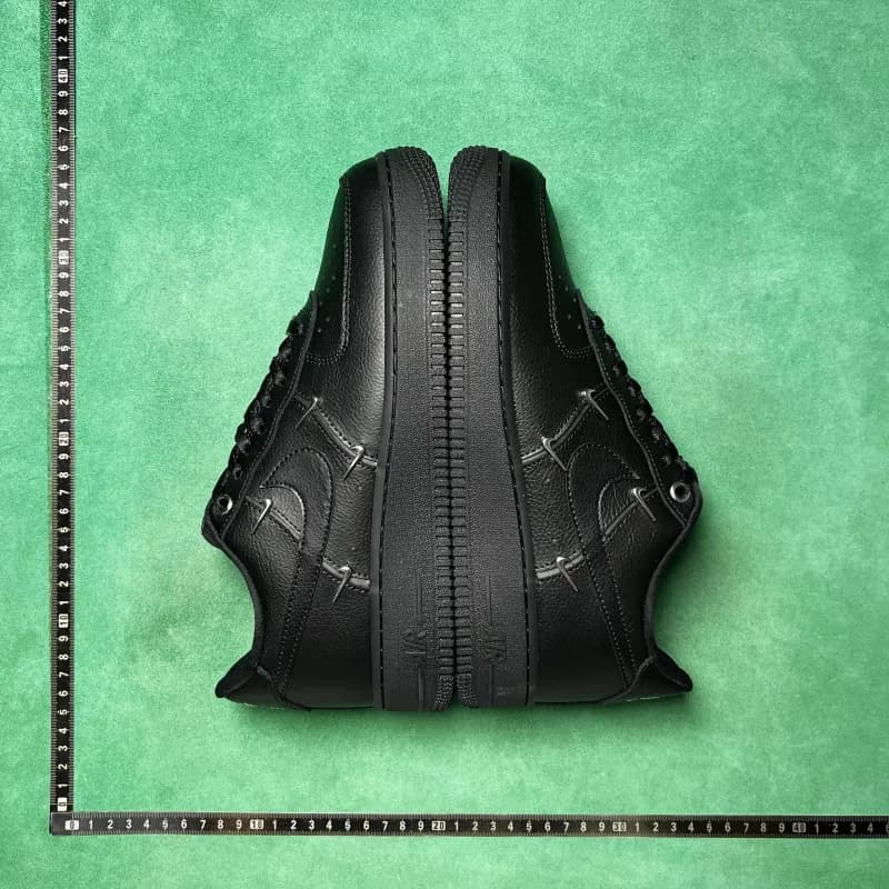 Nike Air Force 1 Low Triple Black