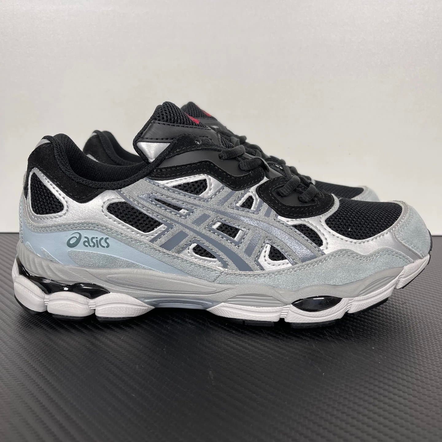 Asics Gel-1130 Muted Tones — SK版本 · NYC黑灰1203A383-003