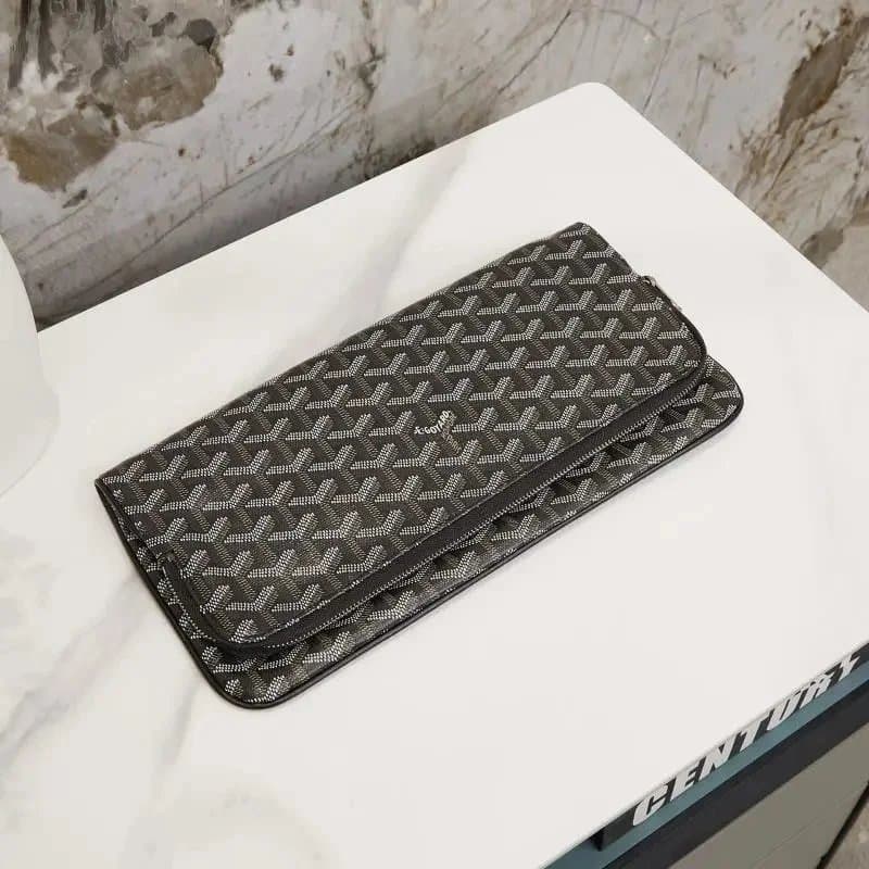 Goyard Saint Louis Clutch Goyardine Canvas