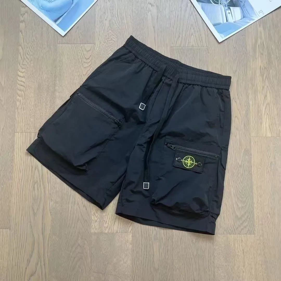Lacoste Classic Shorts Solid White — Stone Island-黑3
