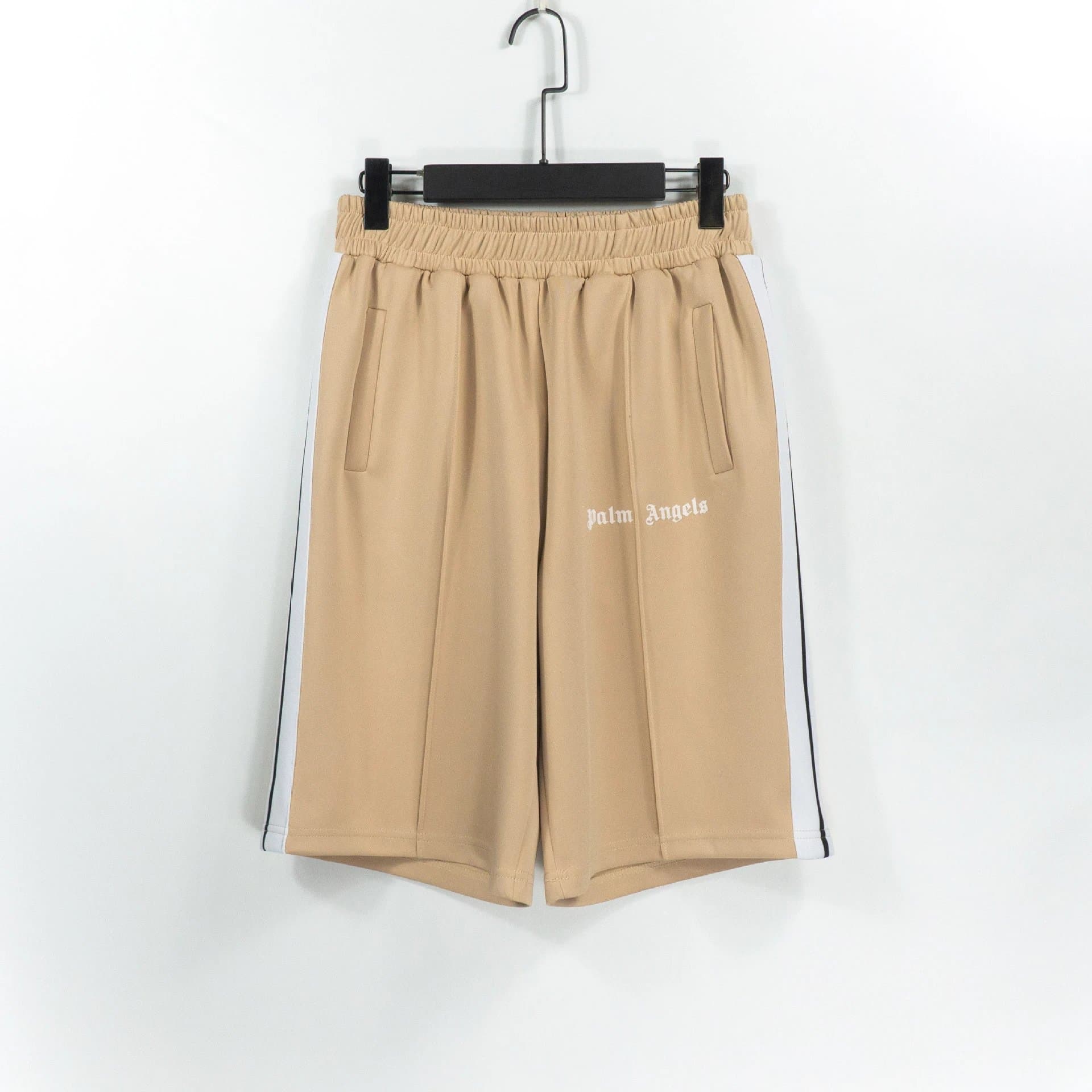 Sp5der Graphic Shorts Flame Print — 卡其色