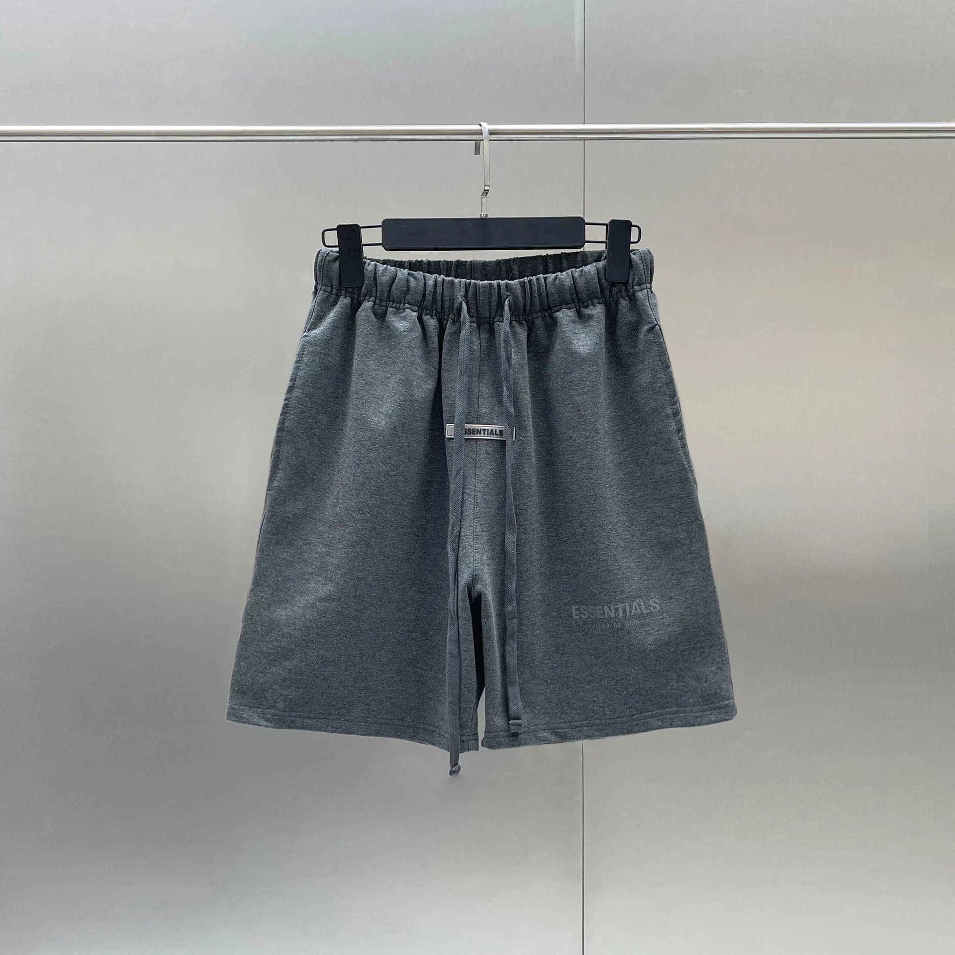 Fear of God Essentials Essentials Shorts Olive — 深灰kzm05