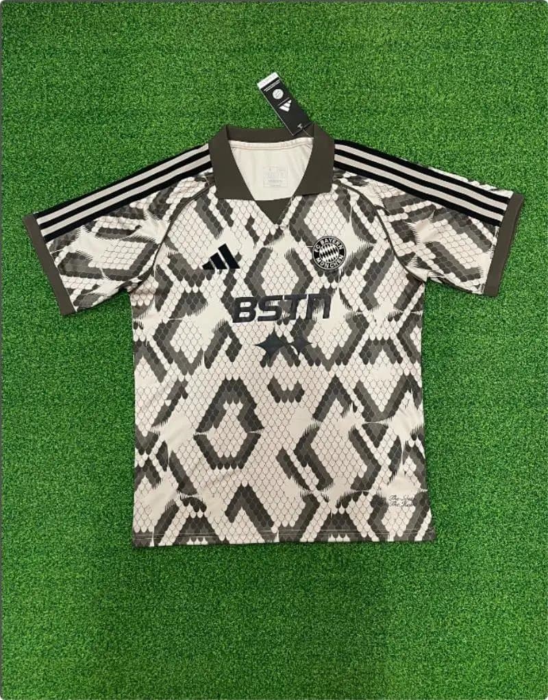 Nike Tottenham Hotspur Training Jersey Grid Check — 25-26拜仁特别版