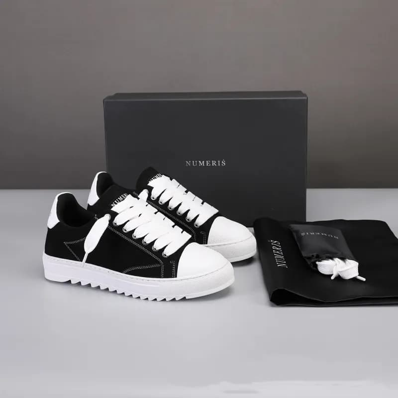 Off-White Low Top Sneaker Two-Tone