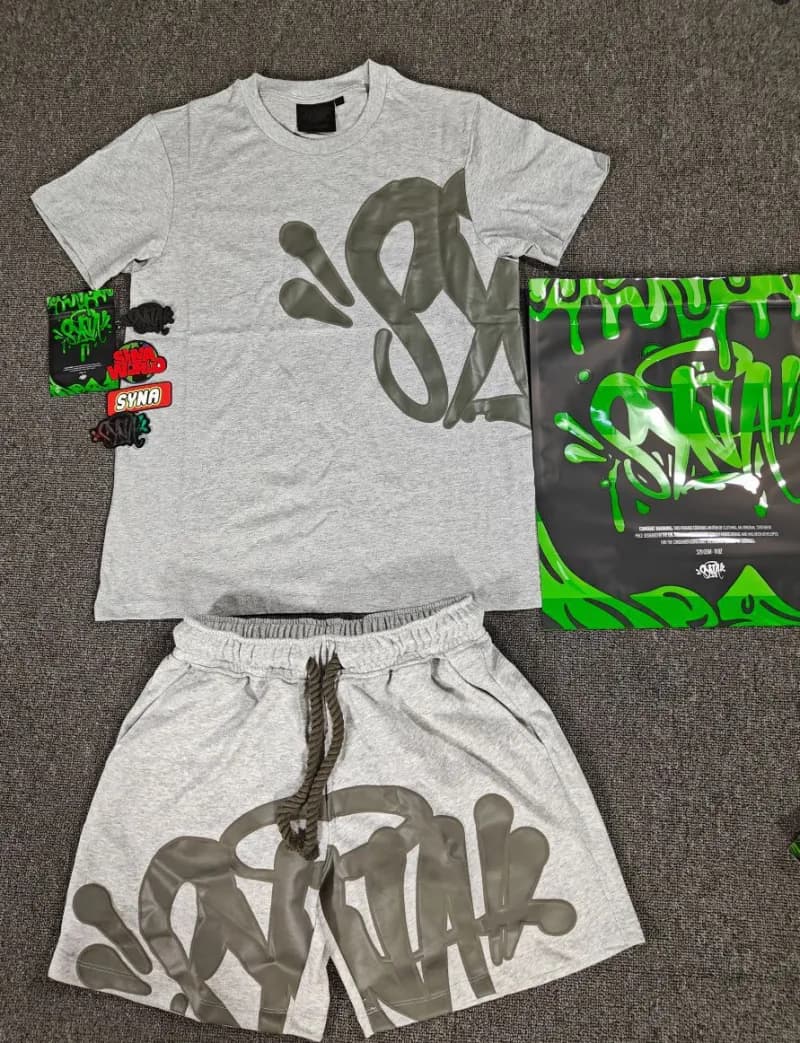 Corteiz T-Shirt & Shorts Set TORPSTAR Arch Logo — 13灰色套装（带配件）