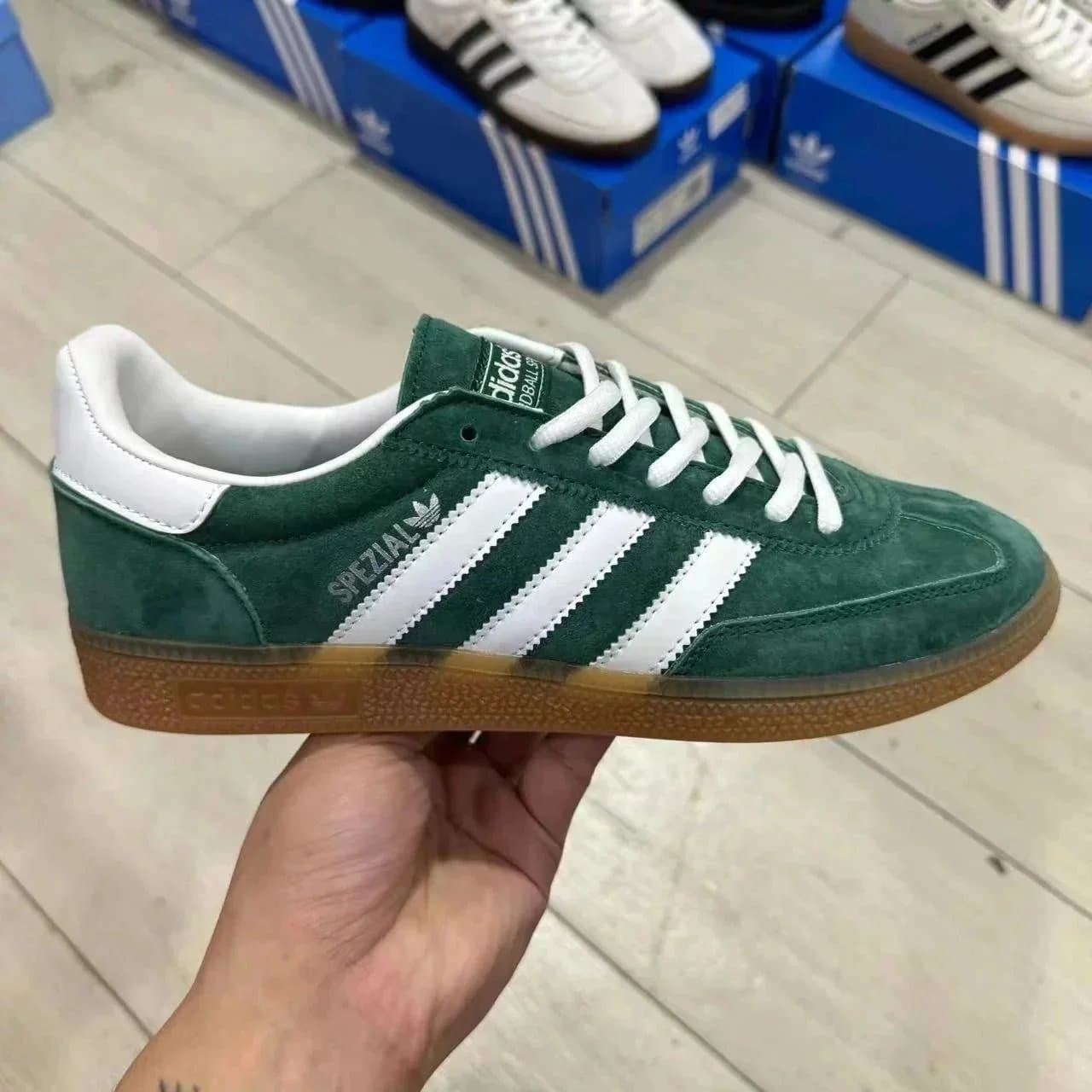 Adidas Samba OG Blue Orange — 浅绿白