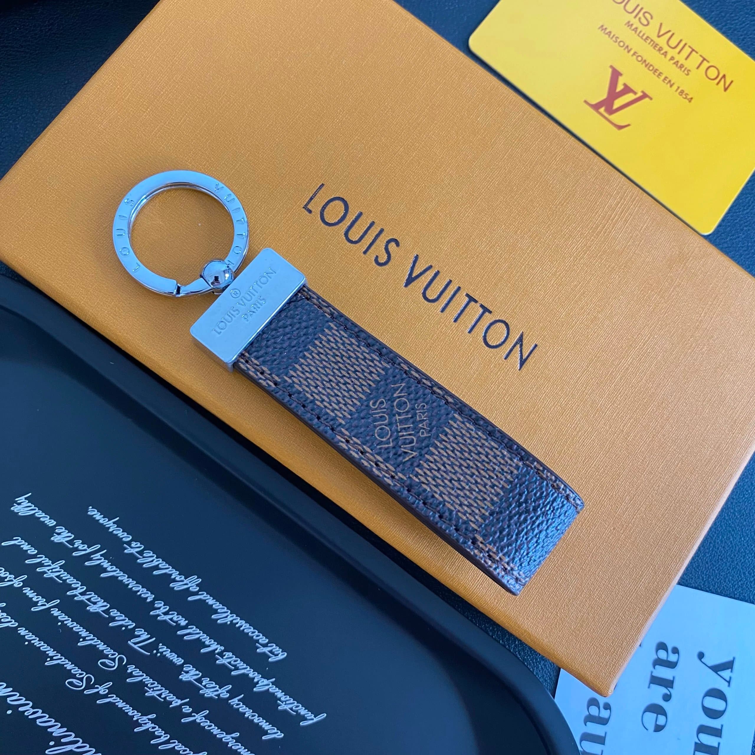 Louis Vuitton Key Holder Damier Graphite