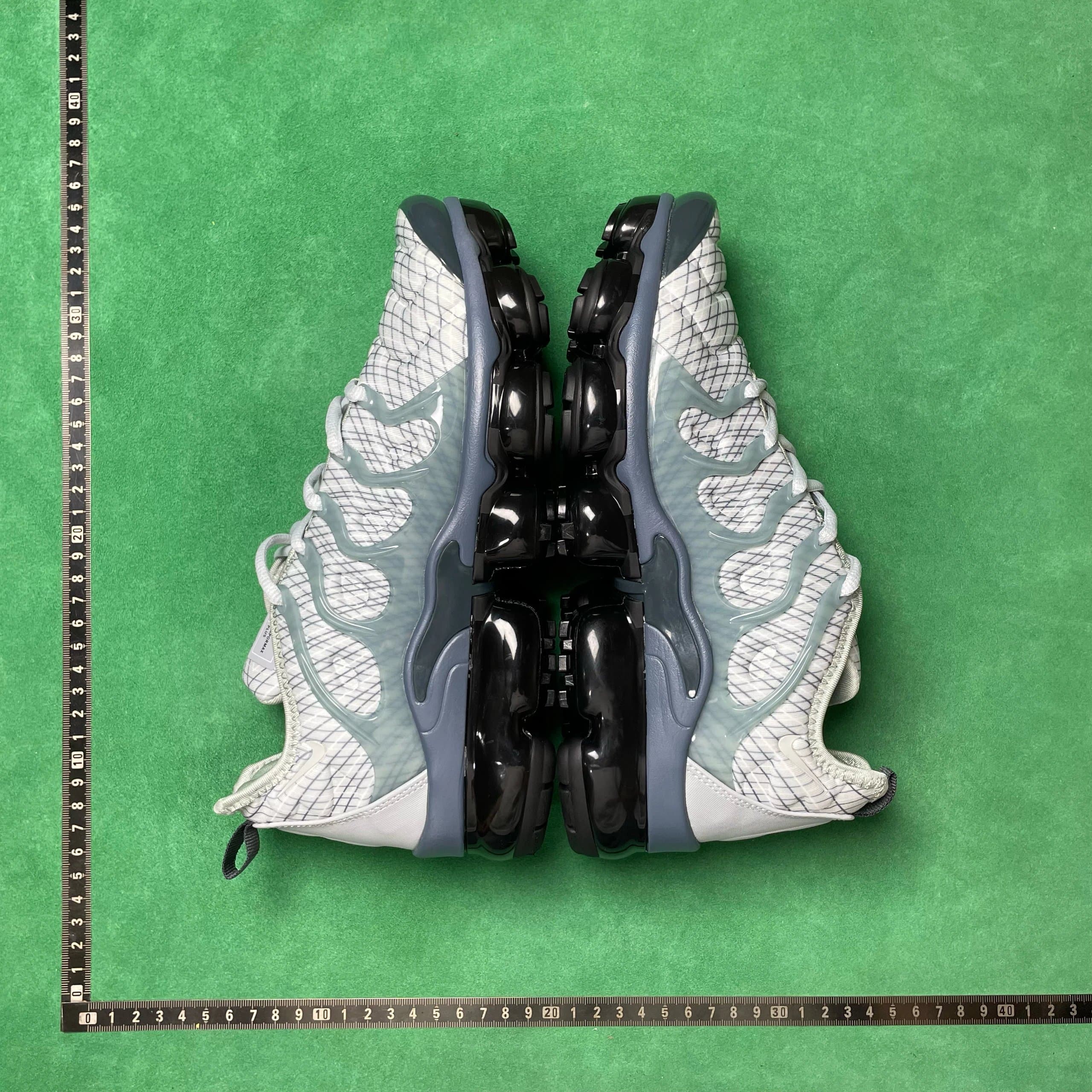 Nike Air Max Plus Multiple Colorways — 2号狼灰924453-019