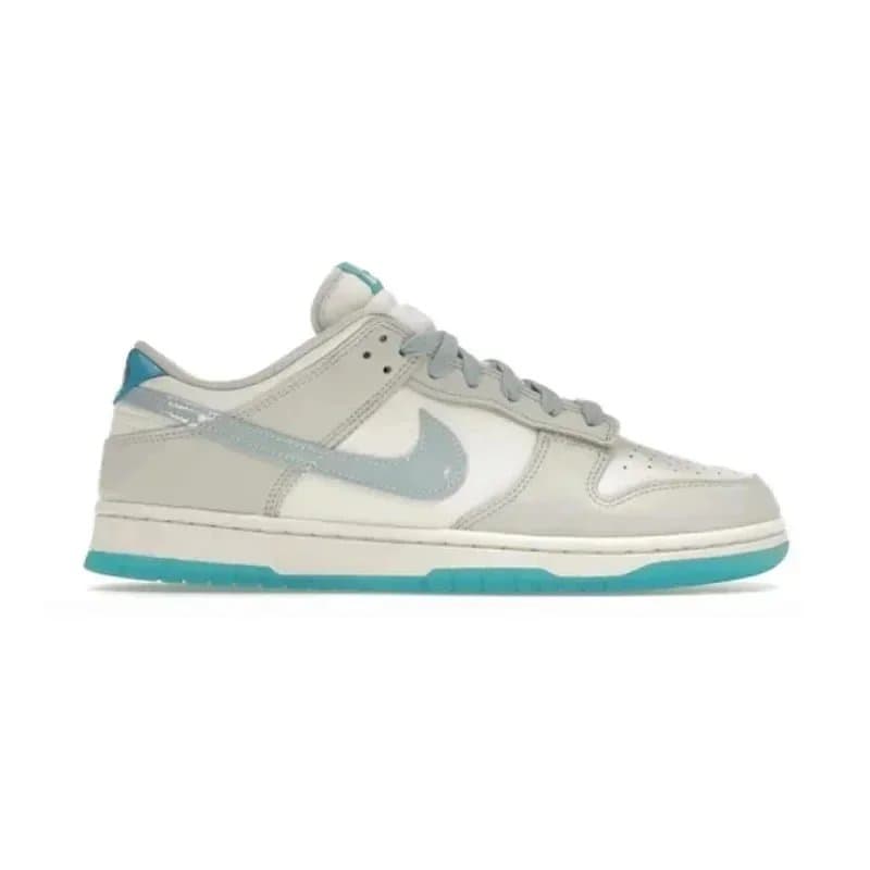 Nike Dunk Low Light Bone and Turquoise