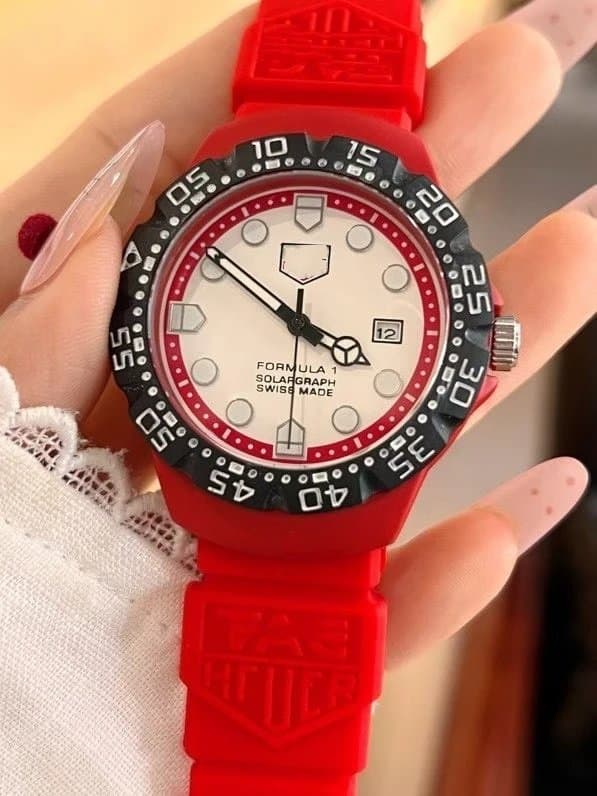 TAG Heuer Formula 1 Solargraph Red Rubber Strap