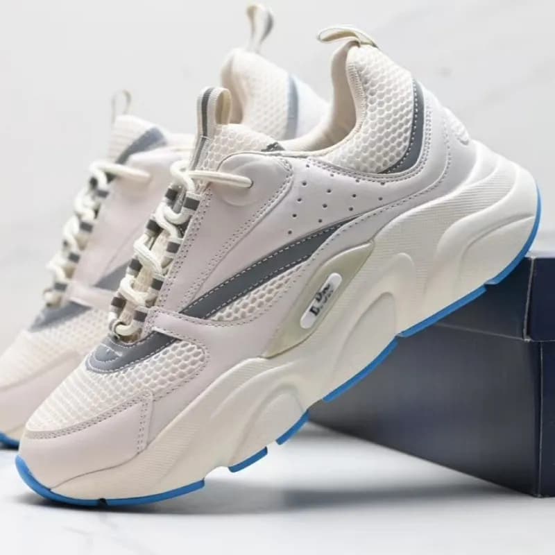 Balenciaga Triple S Pastel Mix — 迪加奥兰杏灰