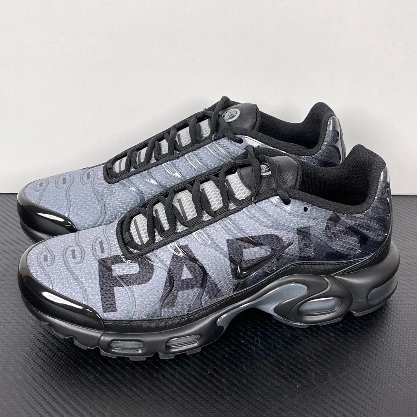Nike Air Max Plus White Pine Green — PB版本 · Air Max Plus字母涂鸦灰IB2253-001