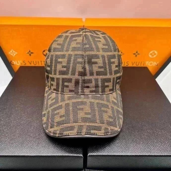 Dior Baseball Cap Oblique Logo — 35