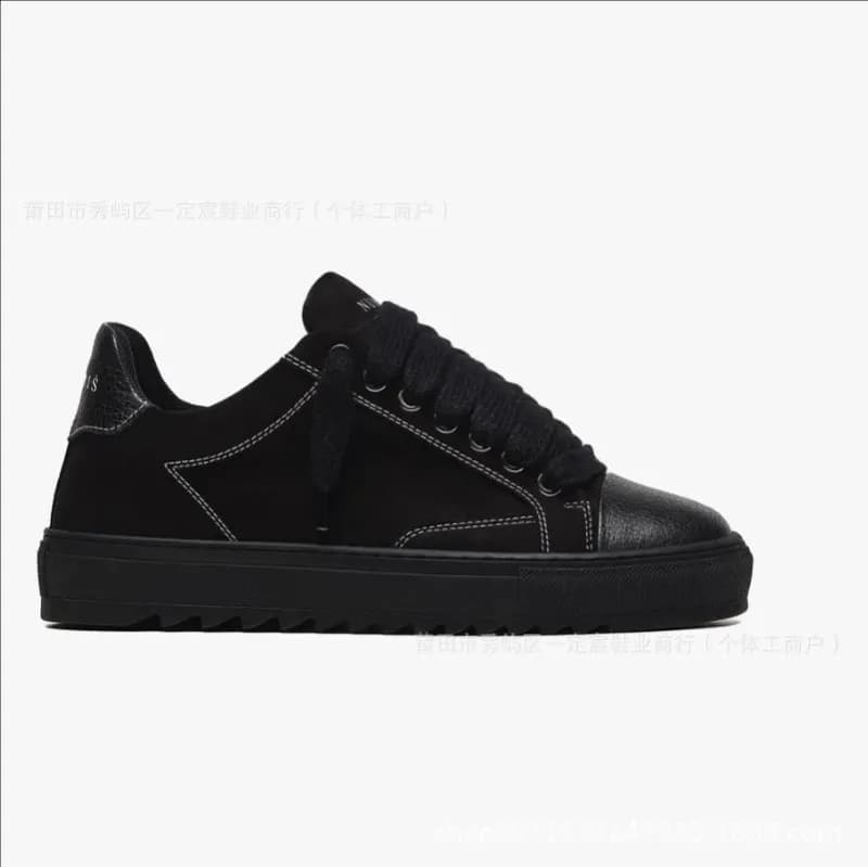 Low Top Sneaker All White — 17