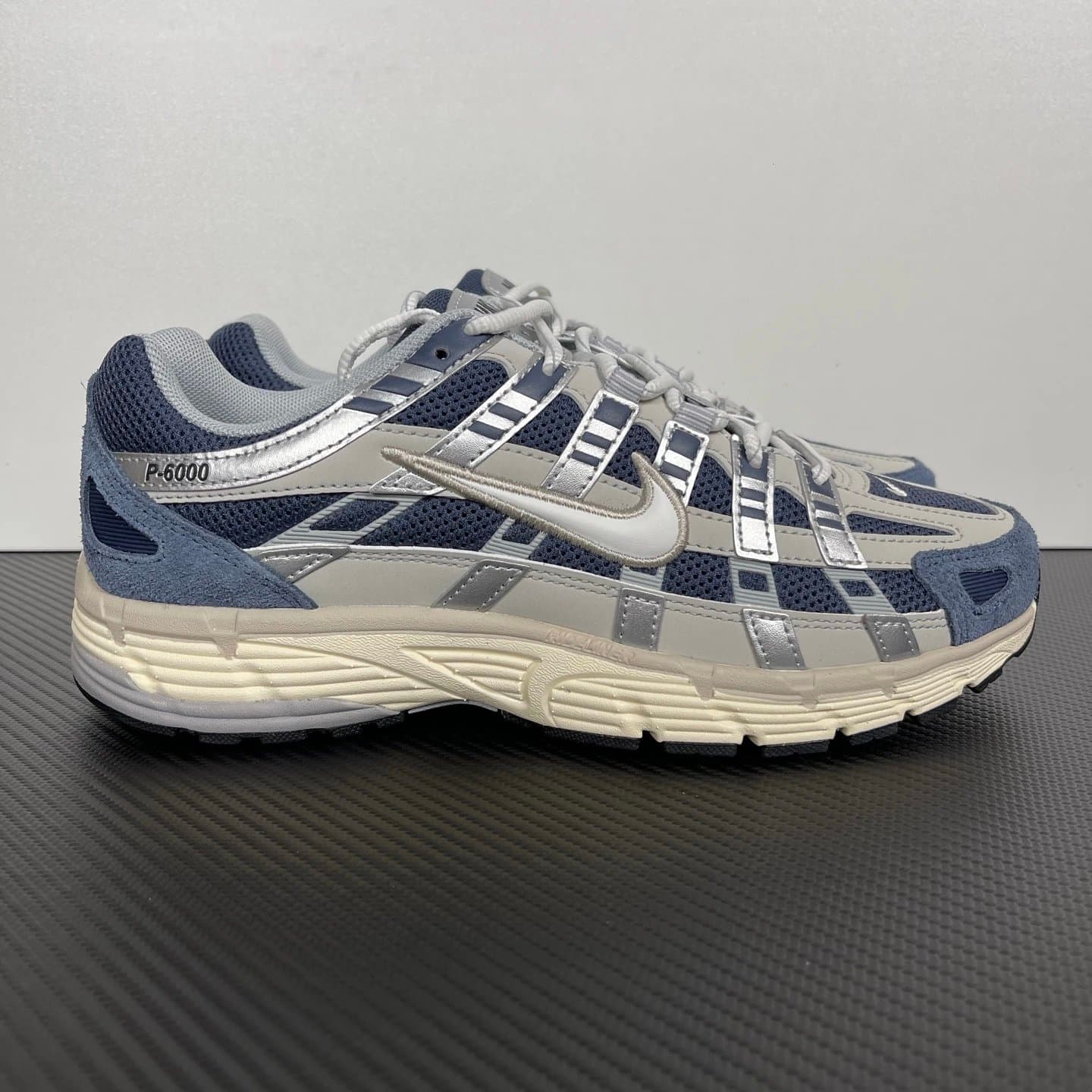 Nike P-6000 Navy Silver