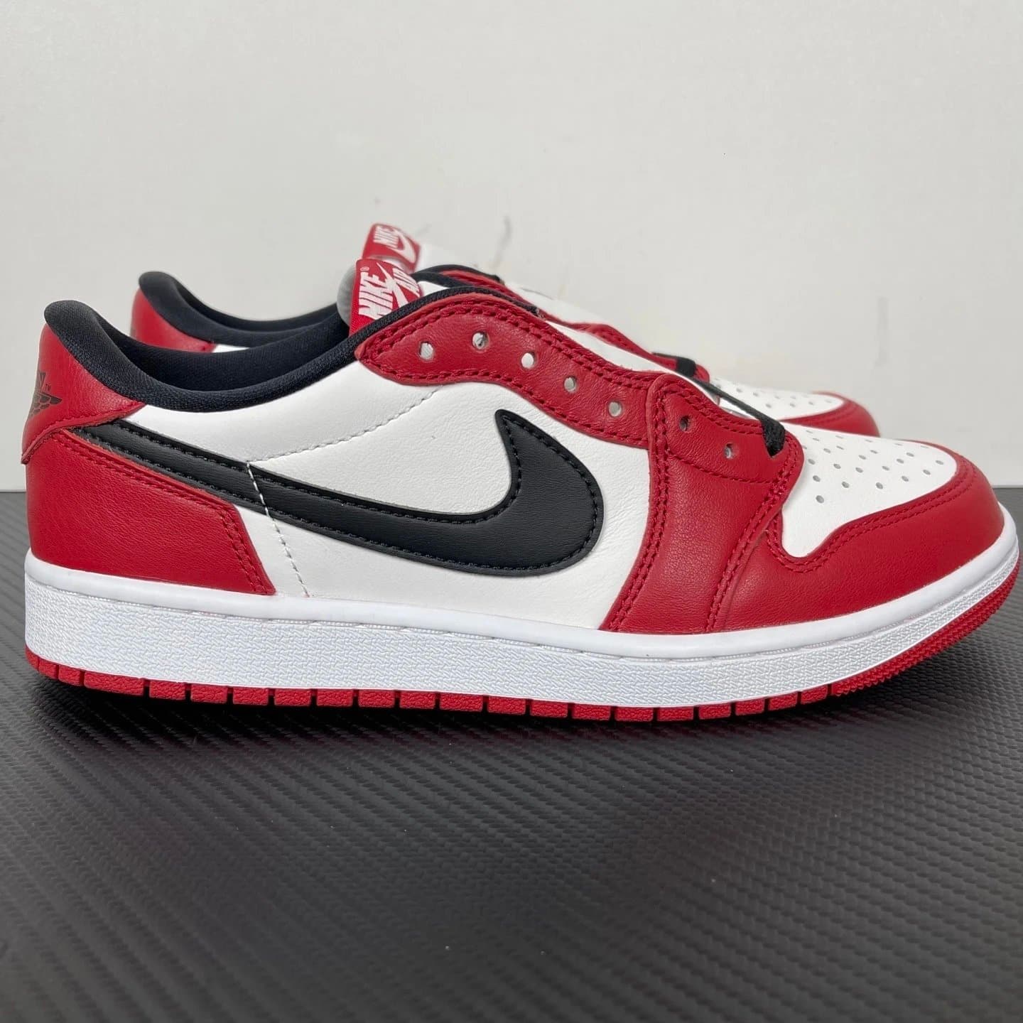 Nike × Travis Scott Dunk Low Cactus Jack — PK · PK J1低帮芝加哥OG款HQ6998-600 2025