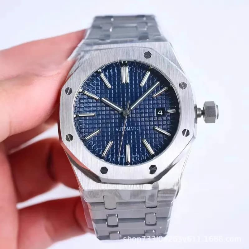Audemars Piguet Royal Oak Jumbo Extra-Thin — 4