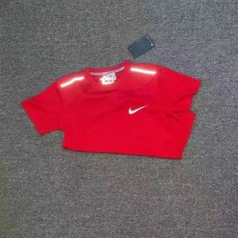 Nike Pro Tee NBA Logo — 短袖1