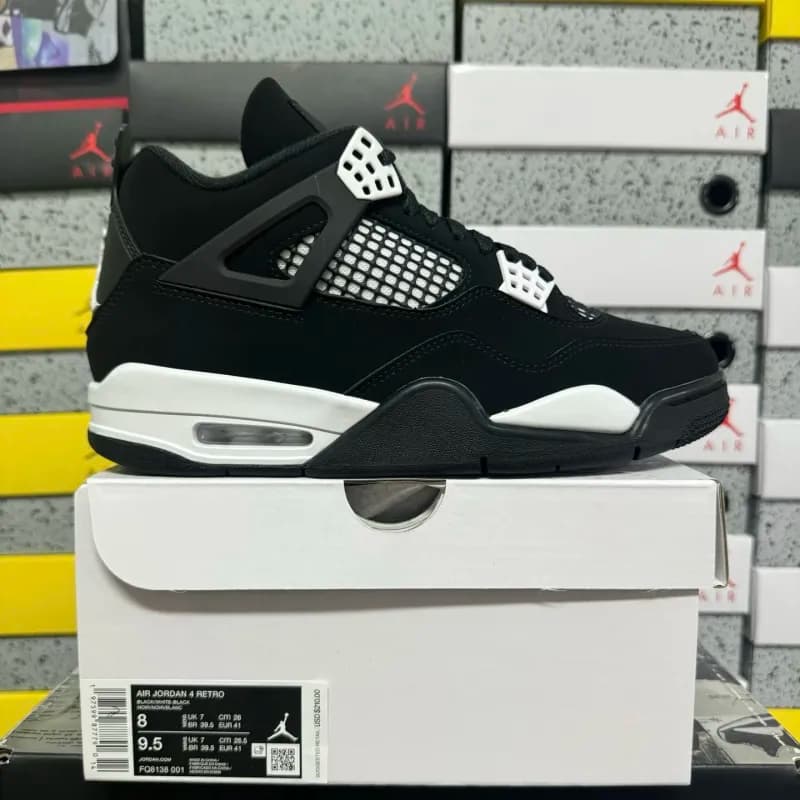 Air Jordan 4 Retro Bred Yellow — 白色雷霆 FQ8138-001