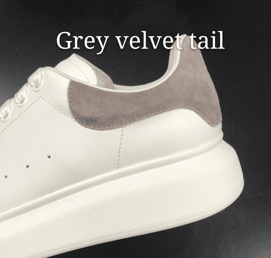 Alexander McQueen Oversized Sneaker Reflective — 灰色绒尾