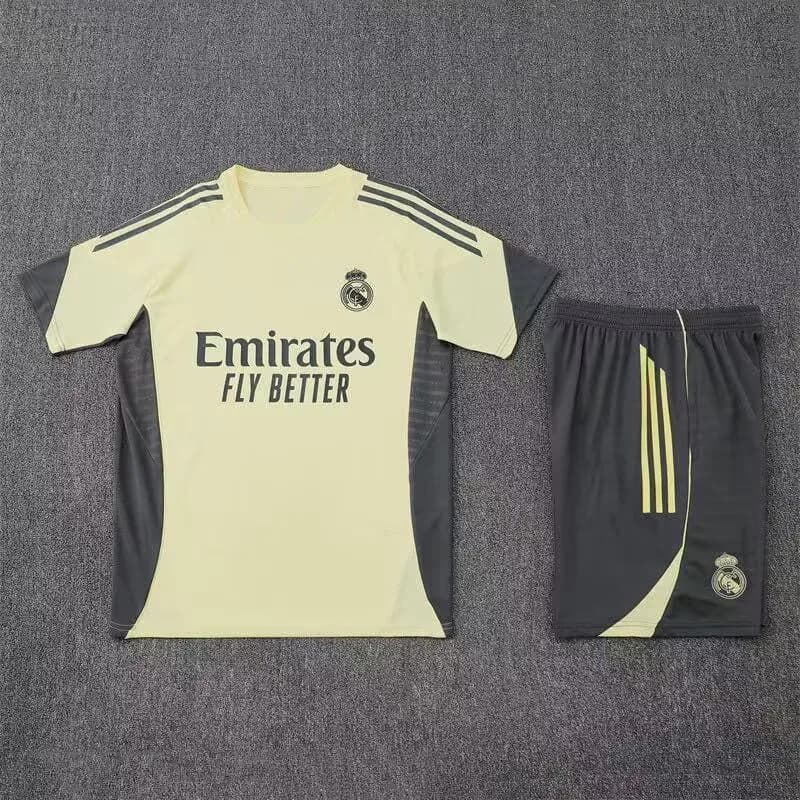 Nike Paris Saint-Germain Training Kit Black Pink — 2526 real madrid yellow